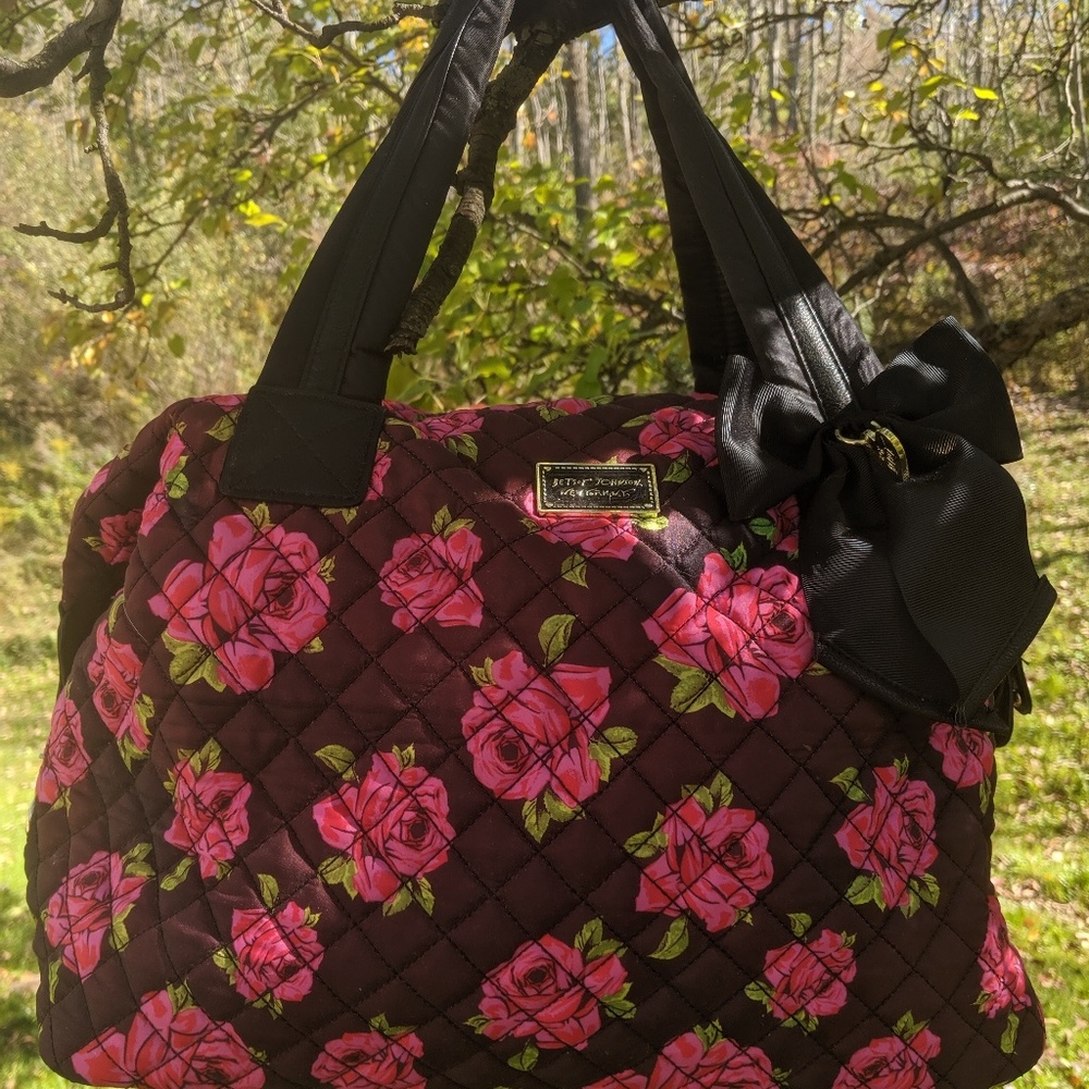 Betsey Johnson New York Roses Duffel Bag NWOT